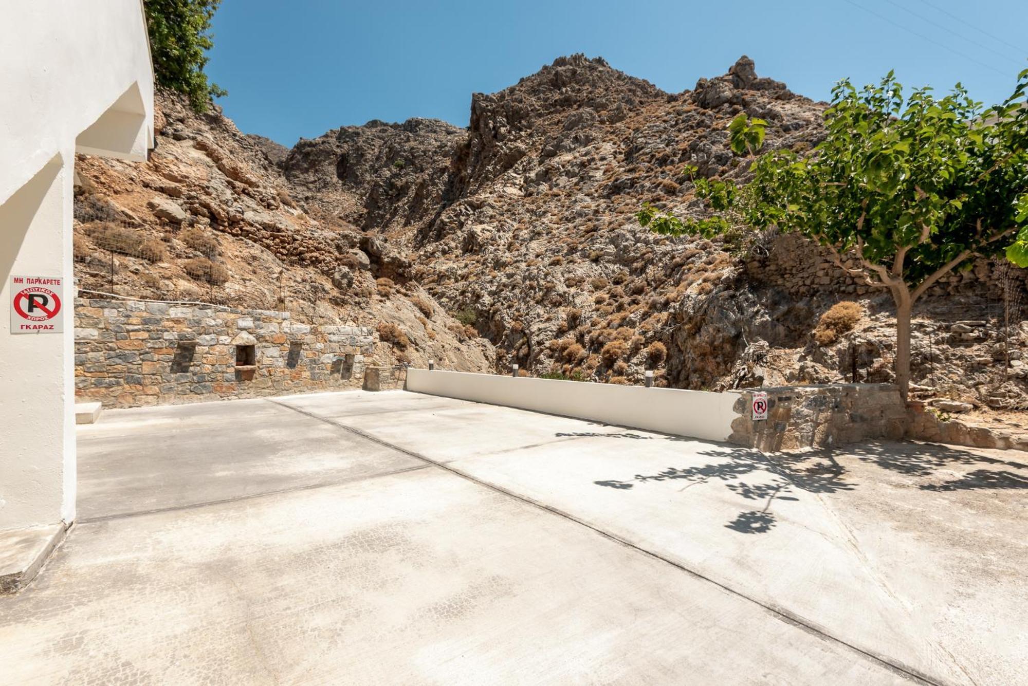 Cavros Residence ,In Chora Sfakion 'Construction 2024' Exterior photo